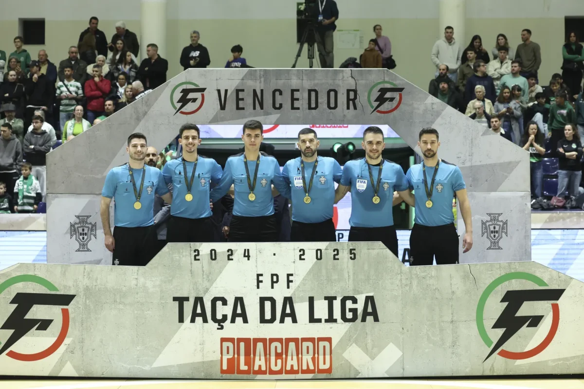 25 02 23 Tl Futsal Q Dos Lombos Vs Sporting075